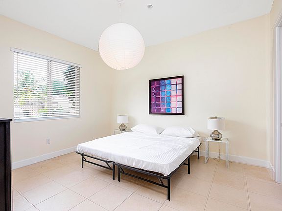 5th image of 111 SE 2 Street #100
