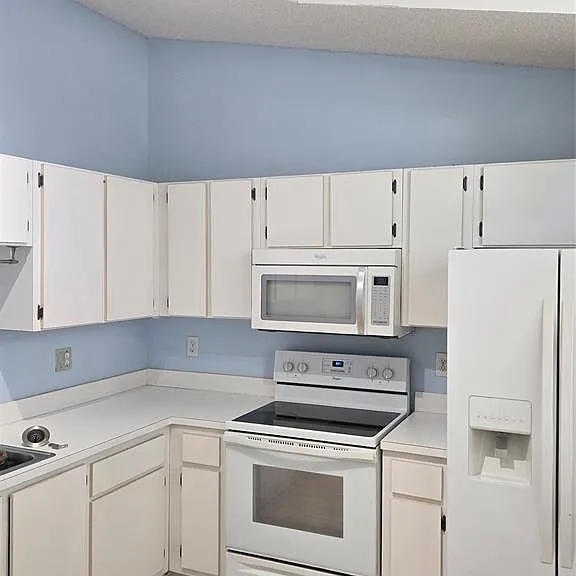 402 NW 108th Ter — Photo 13