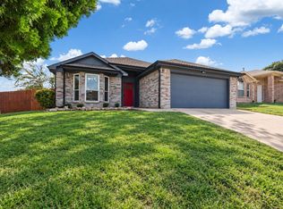 6001 Team Ct, Arlington, TX 76018