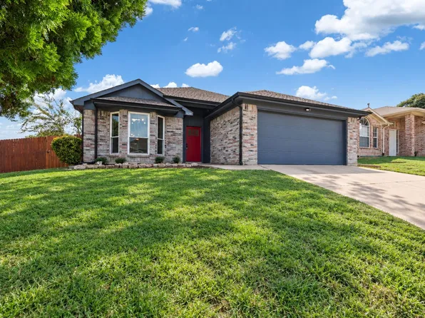 6001 Team Ct, Arlington, TX 76018