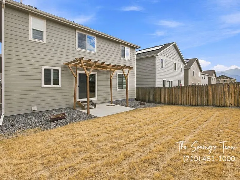 5338 Kingscote Dr — Photo 35