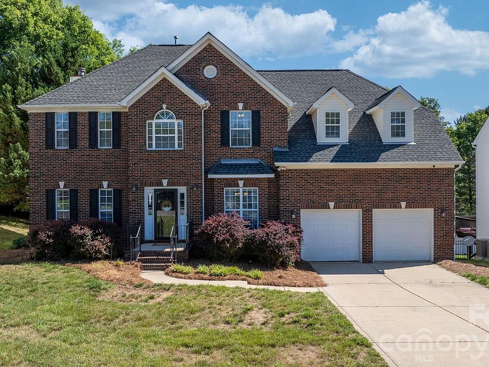 1st image of 117 Mark Twain Ct