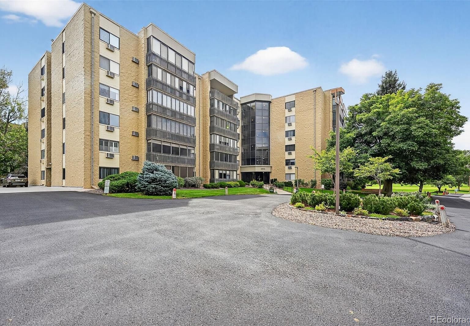 14050 E Linvale Place #407