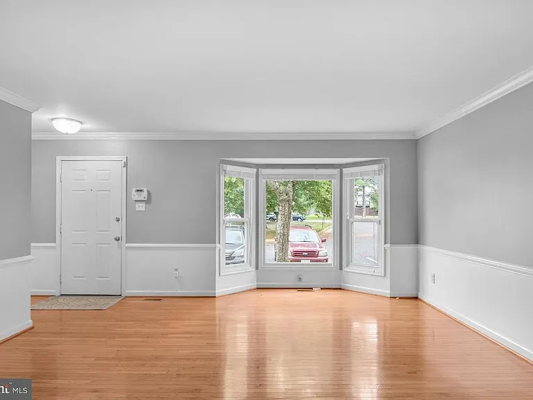3610 Eagle Rock Ct — Photo 4