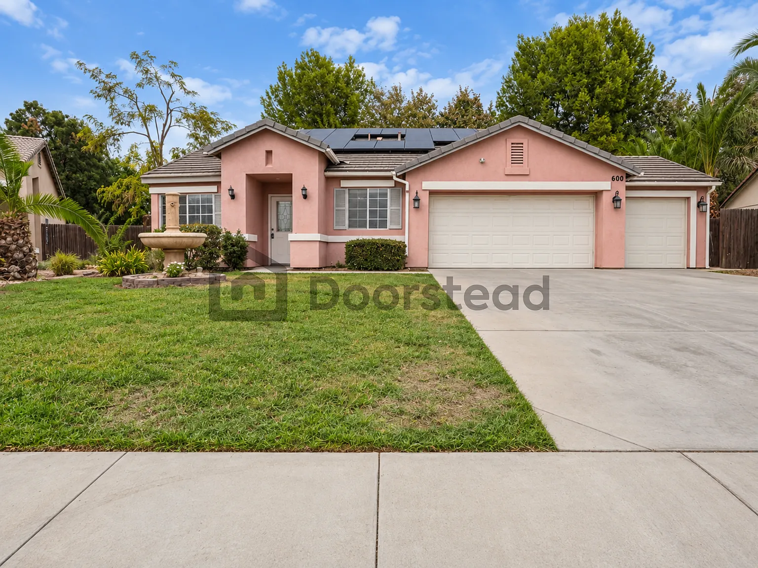 4 bed, 3.0 bath, 2504 sqft, $3,400 — Photo 2