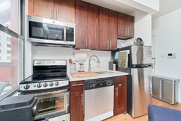 Rented by Living New York