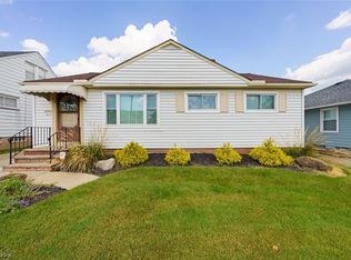 15505 Glenwood Ave, Maple Heights, OH