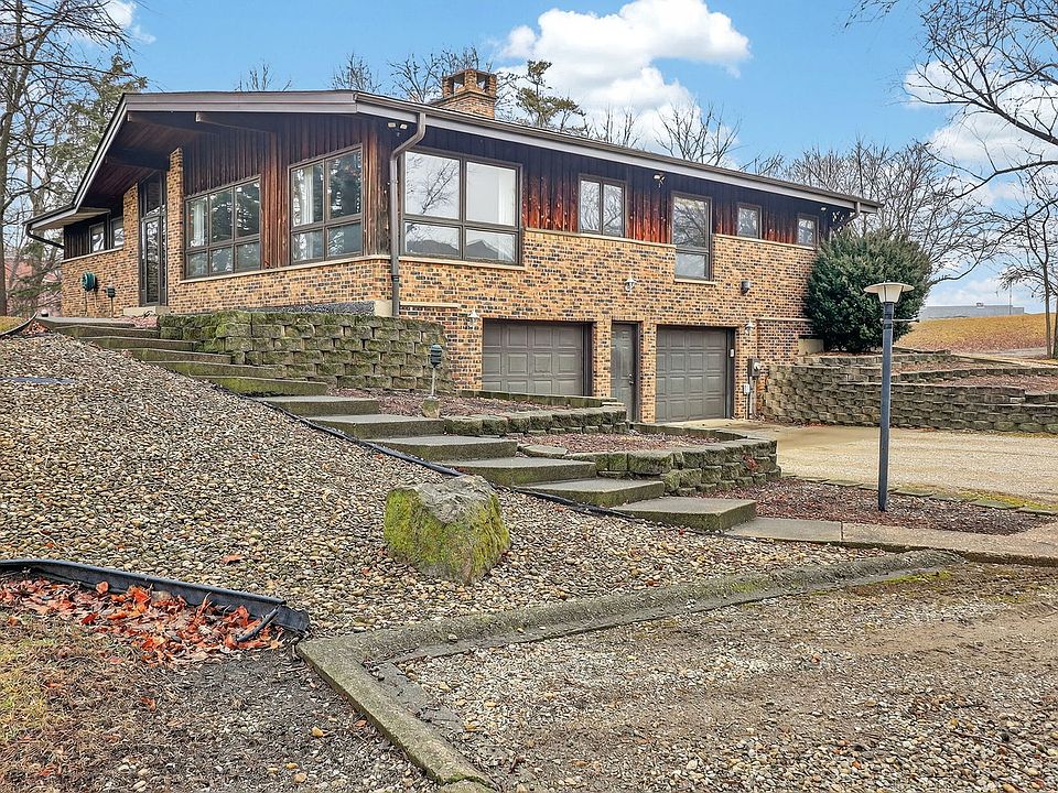 1st image of 7010 Heritage Cir