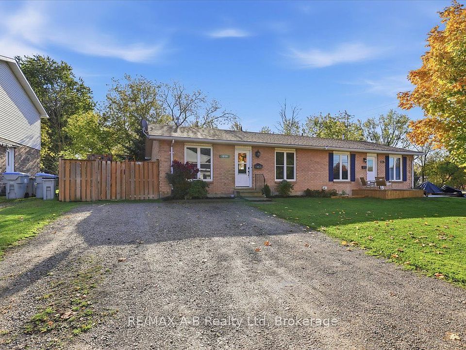 1st image of 129B Mitchell Ct