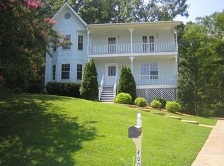 400 English Oaks Dr, Hixson, TN 37343