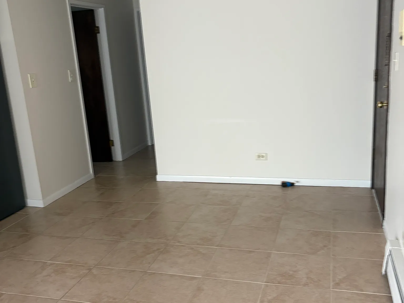 2 bed, 900 sqft, $1,875 — Photo 3
