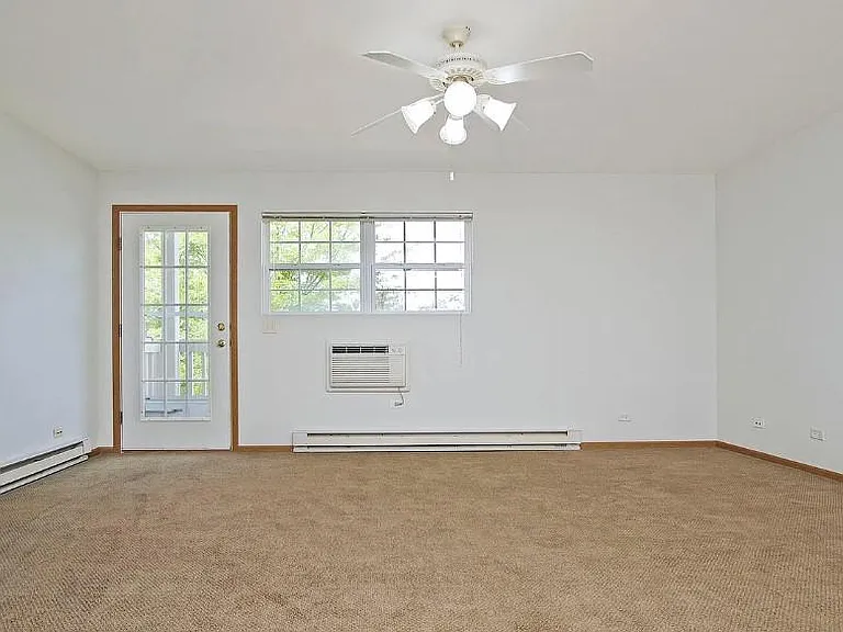 500 Cunat Blvd #2B — Photo 5