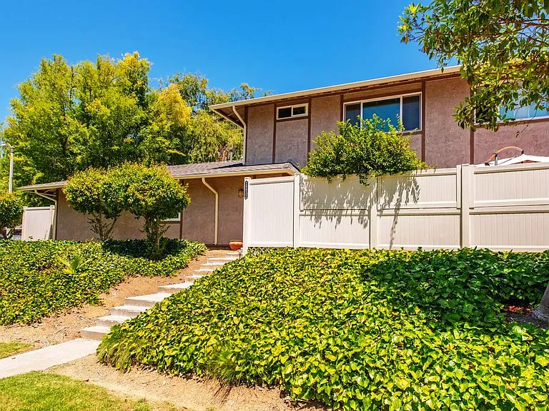 28832 Conejo View Dr — Photo 1