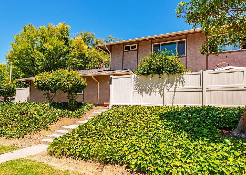 1st image of 28832 Conejo View Dr