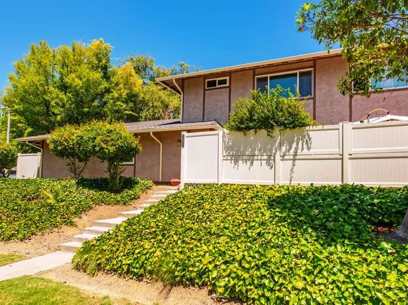 28832 Conejo View Dr, Agoura Hills, CA 91301