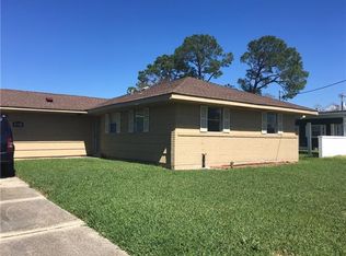 10211 Hillwood St, New Orleans, LA 70127
