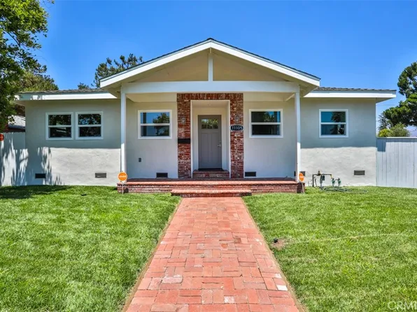 11105 Emelita St, North Hollywood, CA 91601