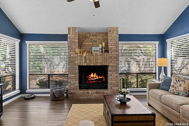 9318 Jorwoods Dr — Photo 5