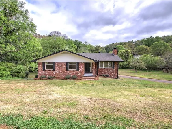 106 Sunset Dr SE, Lindale, GA 30147