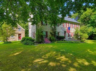 2163 Riverside Dr, Bethlehem, PA 18015