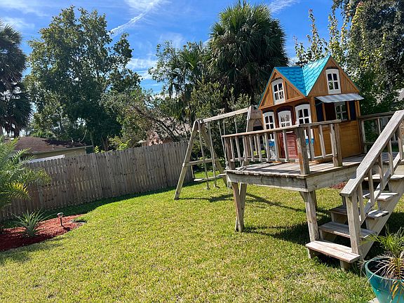 4th image of 15 Palmer Ln