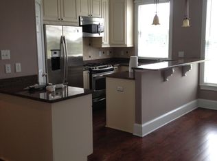 422 Legends Ct, Savannah, GA 31421