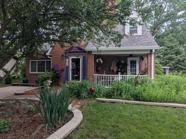 1212 Clark Ave, Ames, IA 50010