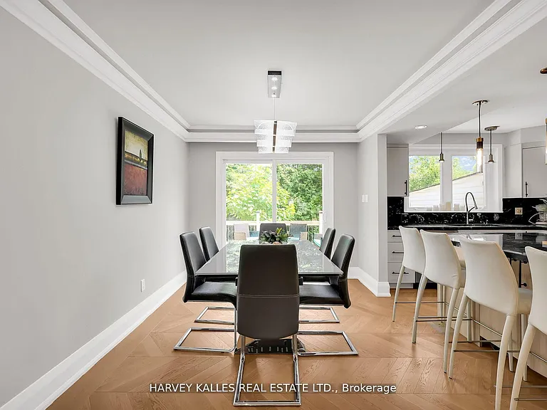 16 Wedgeport Pl — Photo 14