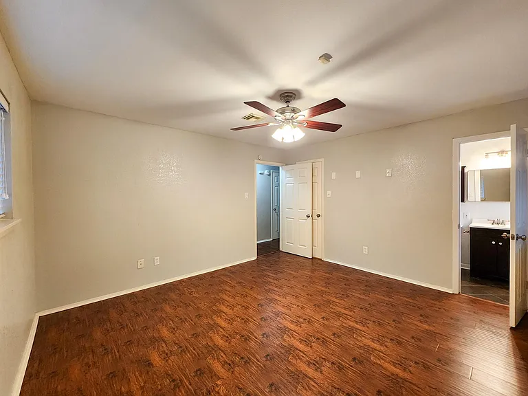 6007 Dryad Dr — Photo 13
