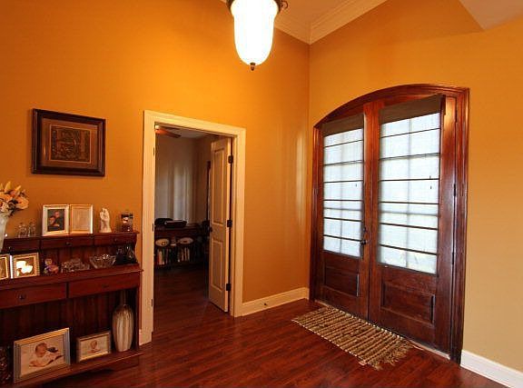 2nd image of 137 Mamie Dr