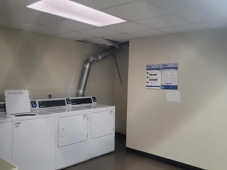 625 A Chesapeake St SE #101 — Photo 15