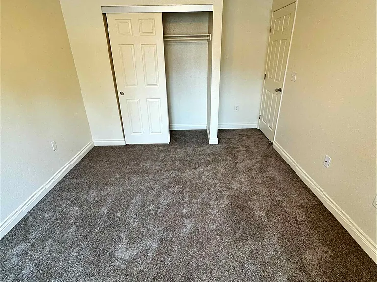 904 NICHOLS