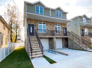364 Freeborn St, Staten Island, NY 10306