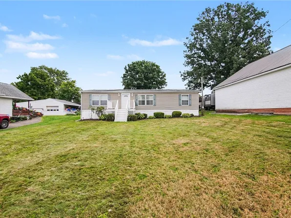 433 Hansen Ave, Ellwood City, PA 16117