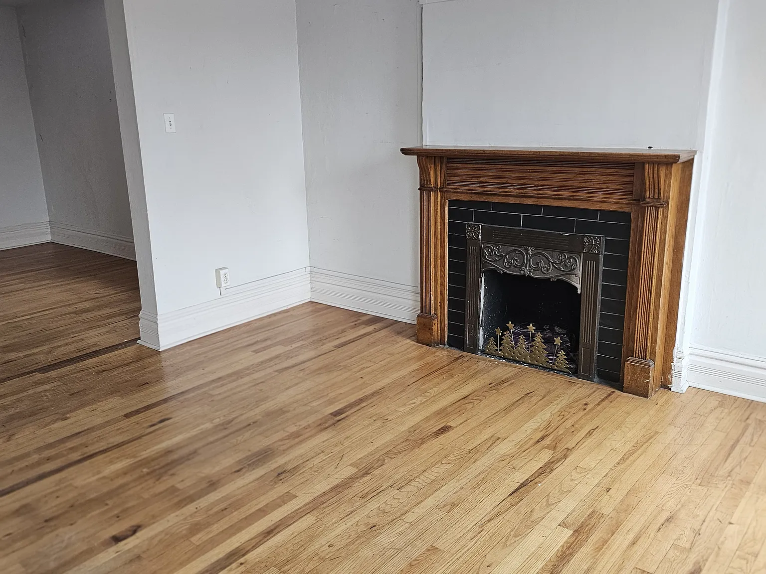 2 bed, 1250 sqft, $1,895 — Photo 4
