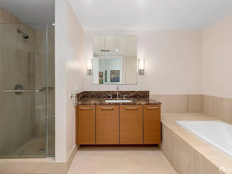 301 Mission St #8J — Photo 14