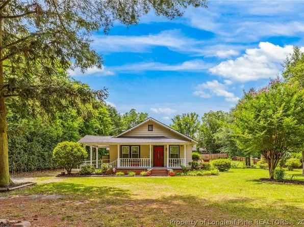 5516 McPhail St, Hope Mills, NC 28348