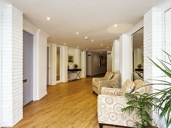 2nd image of 15020 N Bluff Rd #118