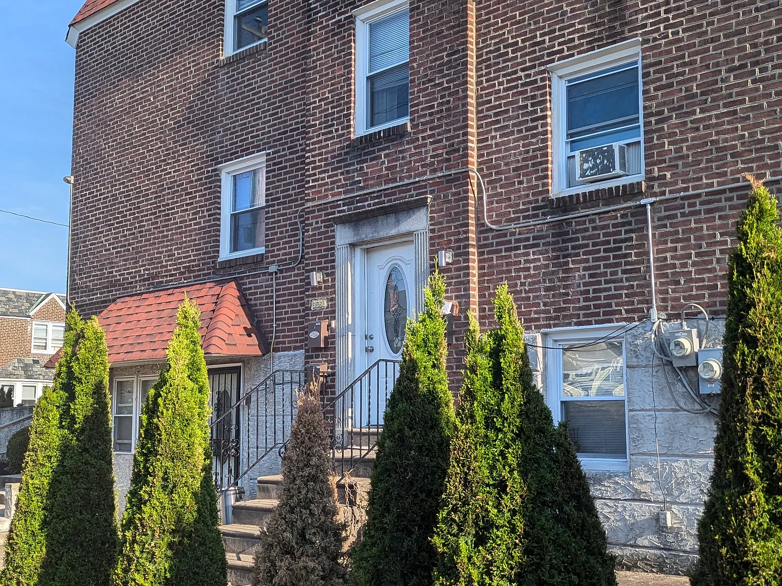 2 bed, 1300 sqft, $1,300 — Photo 1
