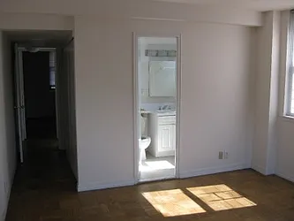 Rented by Classic Marketing- 530 Park1