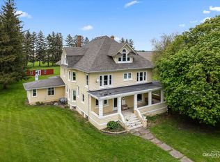 2035 Chicago Rd, Earlville, IL 60518