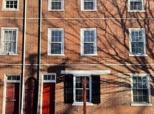 615 Lombard St, Philadelphia, PA 19147