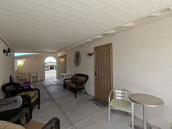 5th image of 3225 Newport Ln