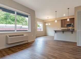 19070 SW Johnson St APT 206, Beaverton, OR 97003