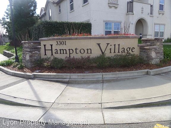 2nd image of 3301 N Park Dr Unit 1516