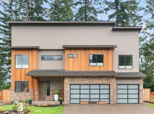 11704 SW Sophia Ct, Portland, OR 97225