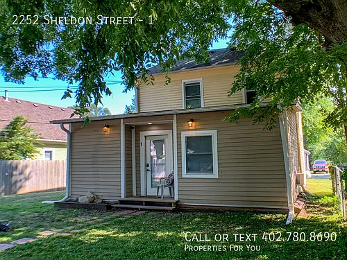2252 Sheldon St #1 Photo 1