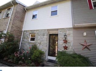 447 S Wyomissing Ave, Shillington, PA 19607