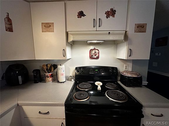 4th image of 6545 S Gross Ave