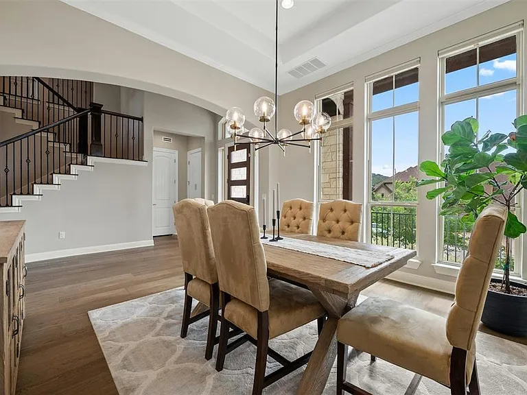 6005 Osceola Trl — Photo 4